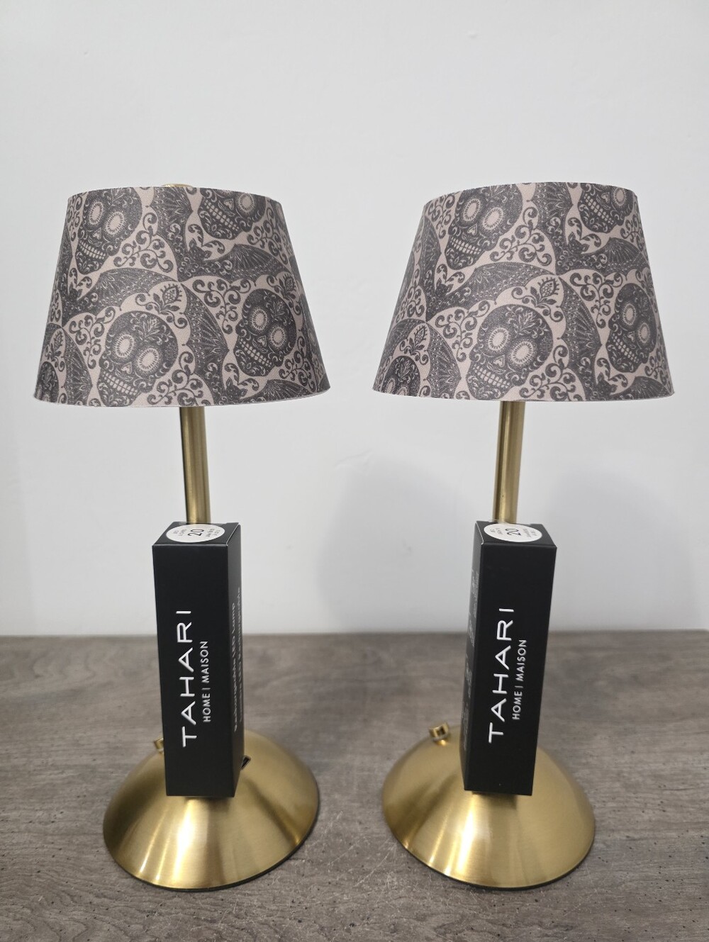 Set of 2 Tahari Halloween Rechargable Table Lamps Skull & Bats  Brand new
